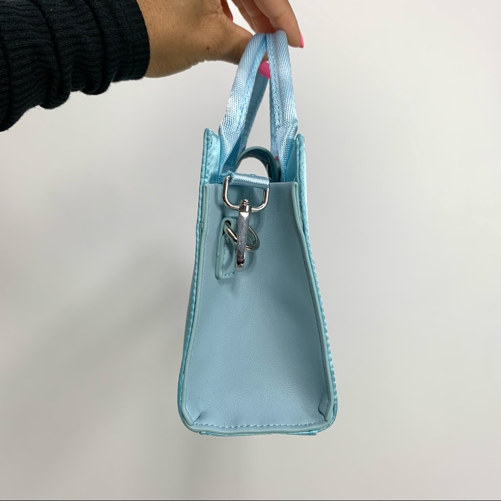 ❌SOLD❌ Brandon Blackwood Baby Blue Satin ESR Tote - Picture 4 of 10